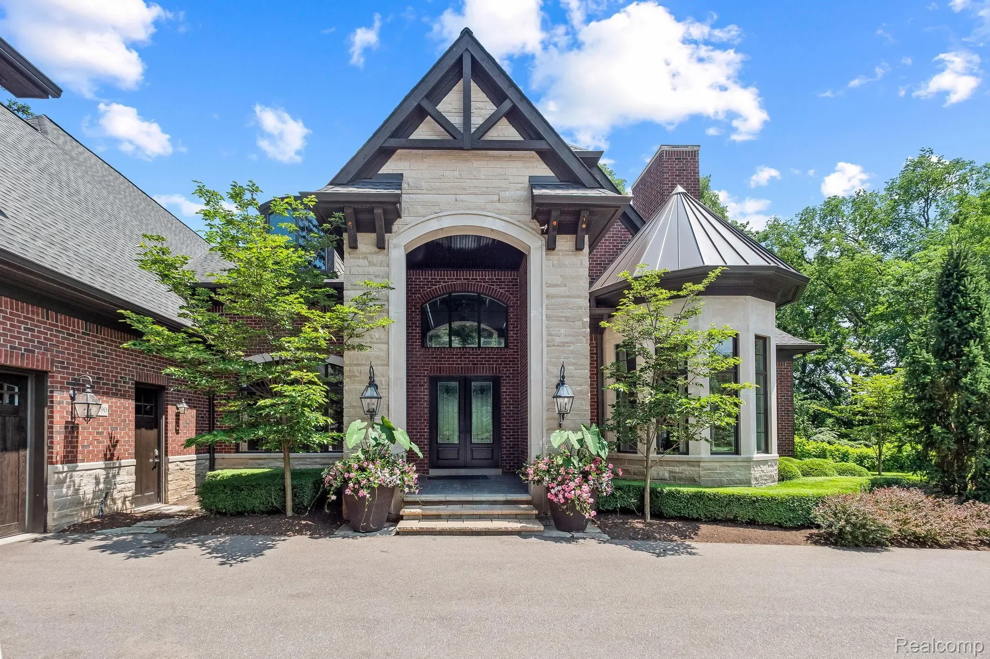 32890 Whatley Road, Franklin Village, MI 48025, Beverly Hills, Michigan, United States. - Photo 21