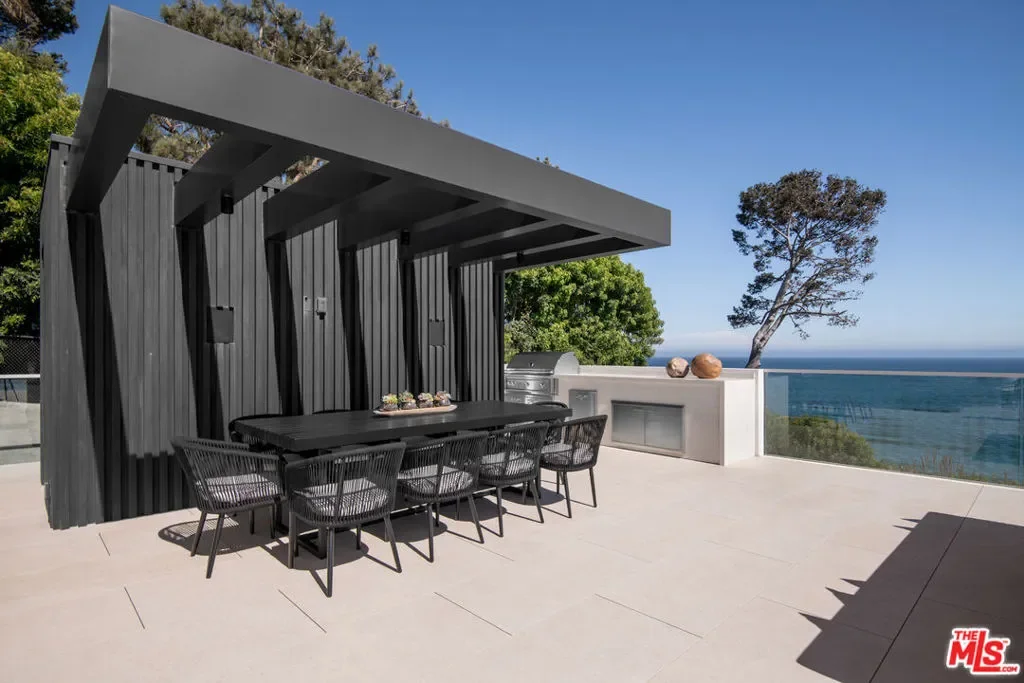 26946 Pacific Coast Hwy, Malibu, California, United States. - Photo 35