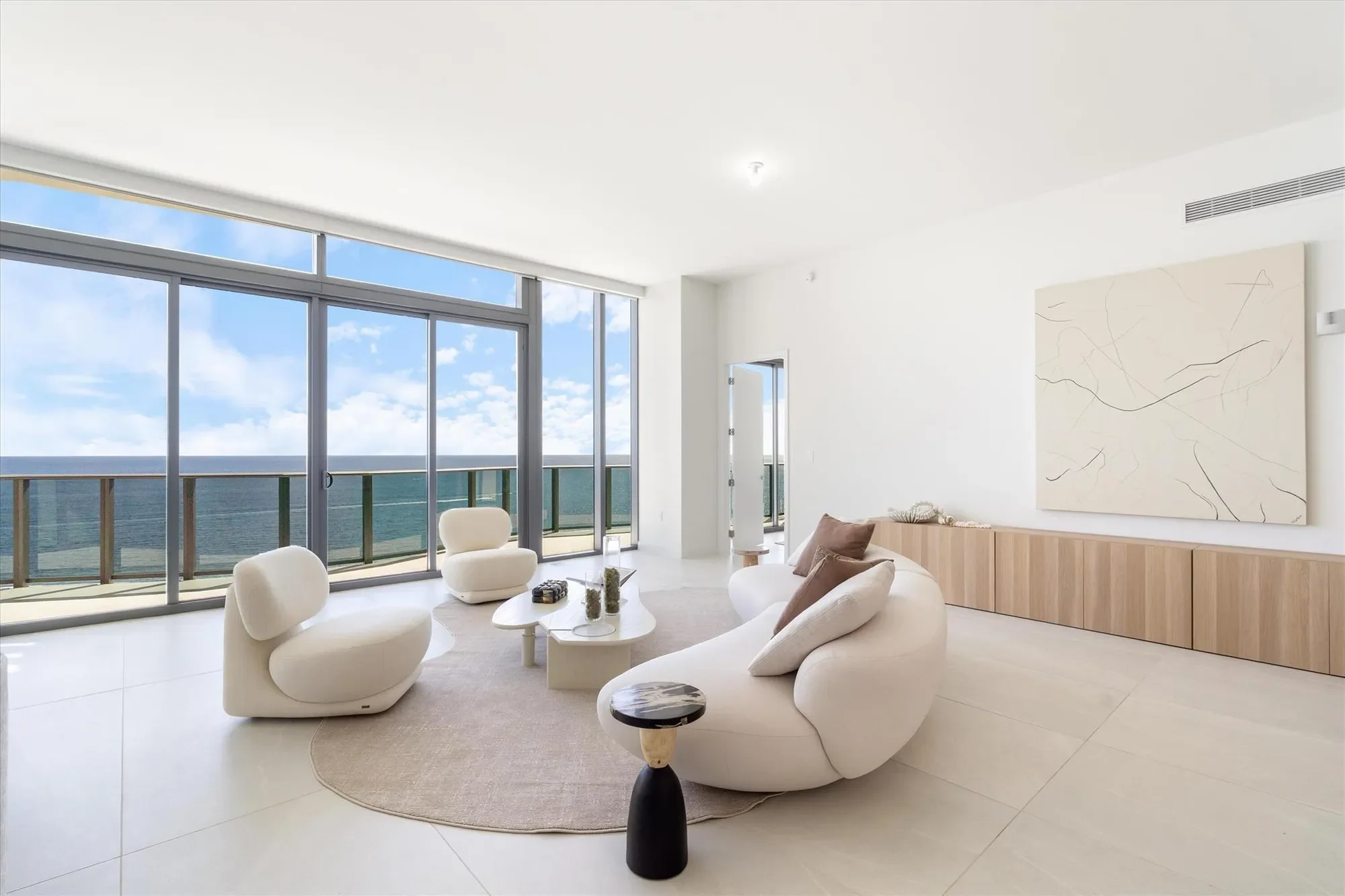 900 N Ocean Boulevard, Hillsboro Beach, Florida, United States. - Photo 3