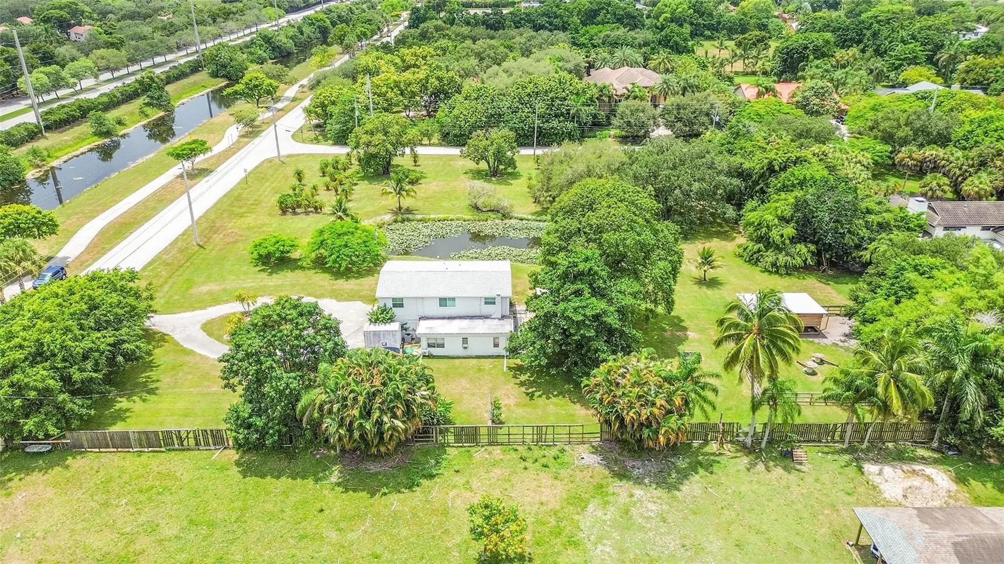 1201 N Old Hiatus Rd, Plantation, Florida, United States. - Photo 50