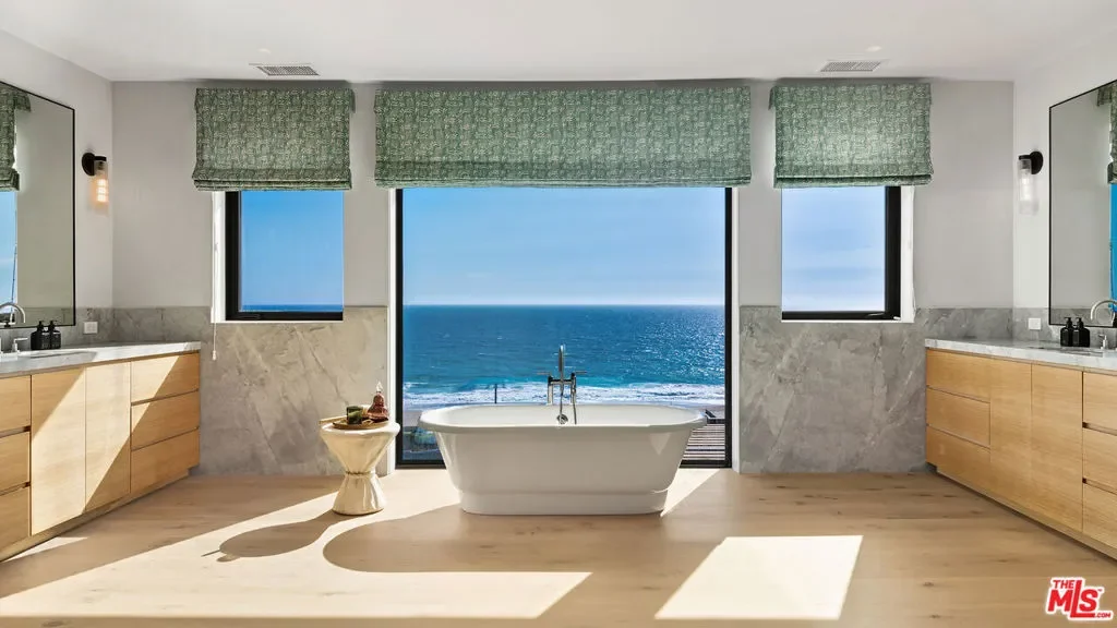 29754 Baden Place, Malibu, California, United States. - Photo 27