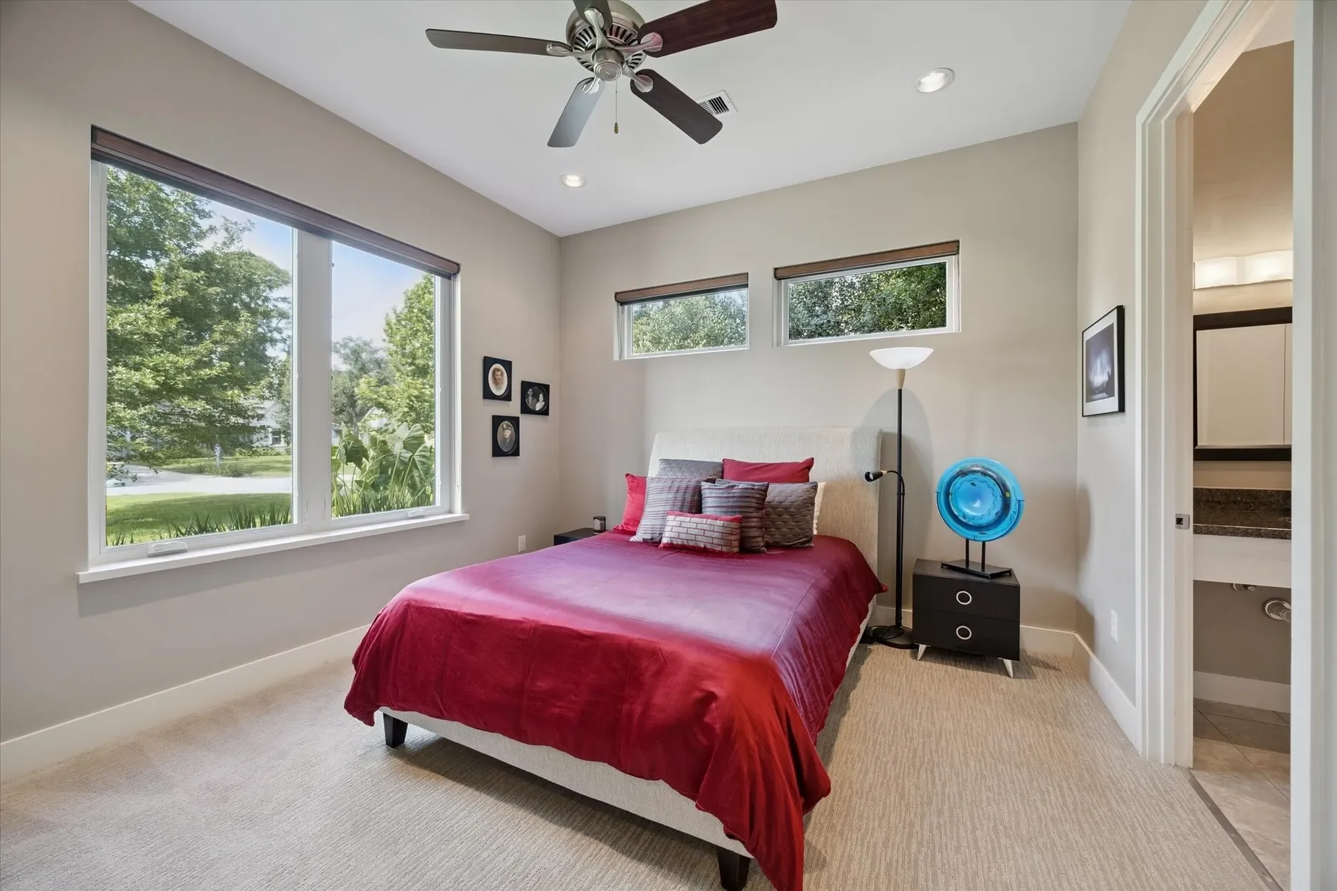 863 W 42nd Street, Houston, TX 77018, Houston, Texas, United States. - Photo 5