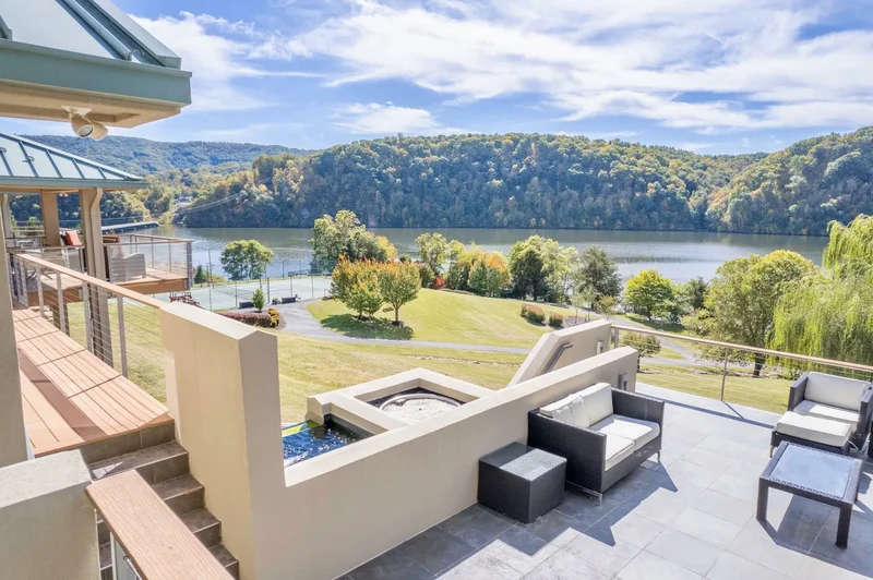 2530 Saddleridge CIR, Pulaski, VA, 24301, USA, Draper, Virginia, United States. - Photo 82