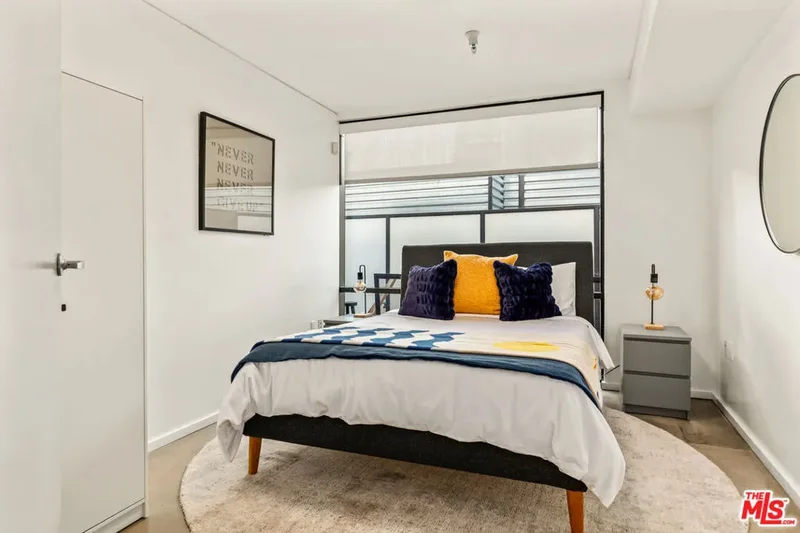 700 Main Street 15, Los Angeles, California, United States. - Photo 12