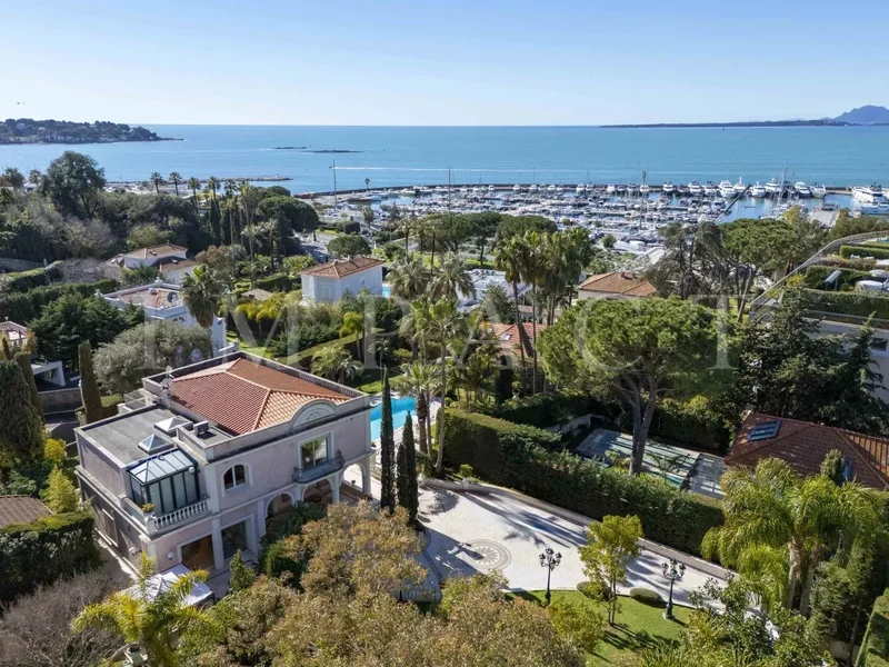 Antibes, Provence-Alpes-Côte d'Azur, France. - Photo 25