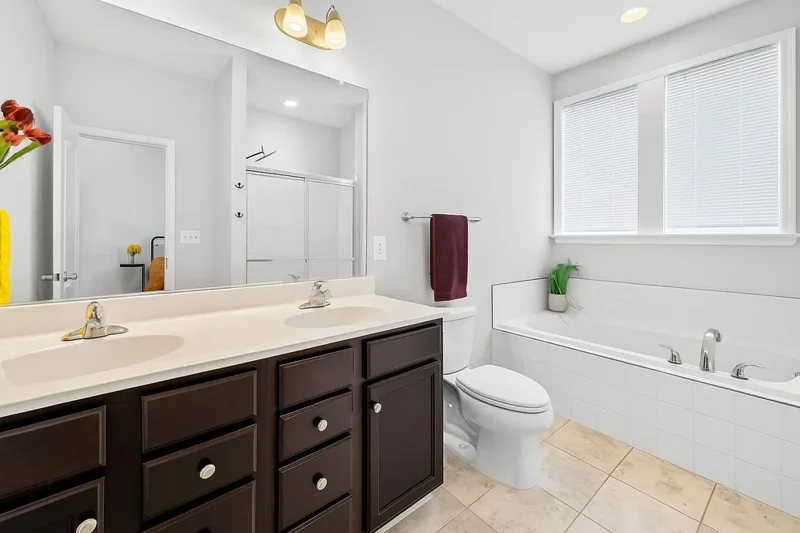 10317 Vista Meadow Way, Seabrook, Maryland, United States. - Photo 3
