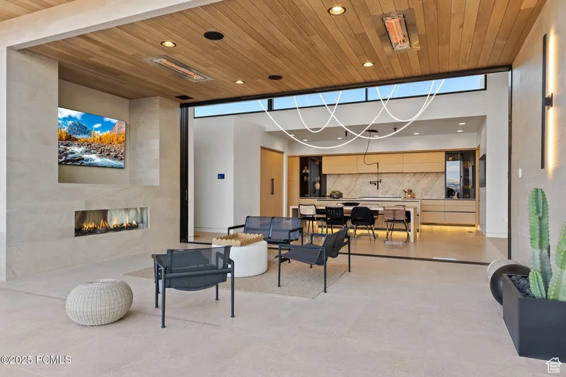 2031 E Pinnacle Drive, Other City - Utah, UT 84790, St. George, Utah, United States. - Photo 35