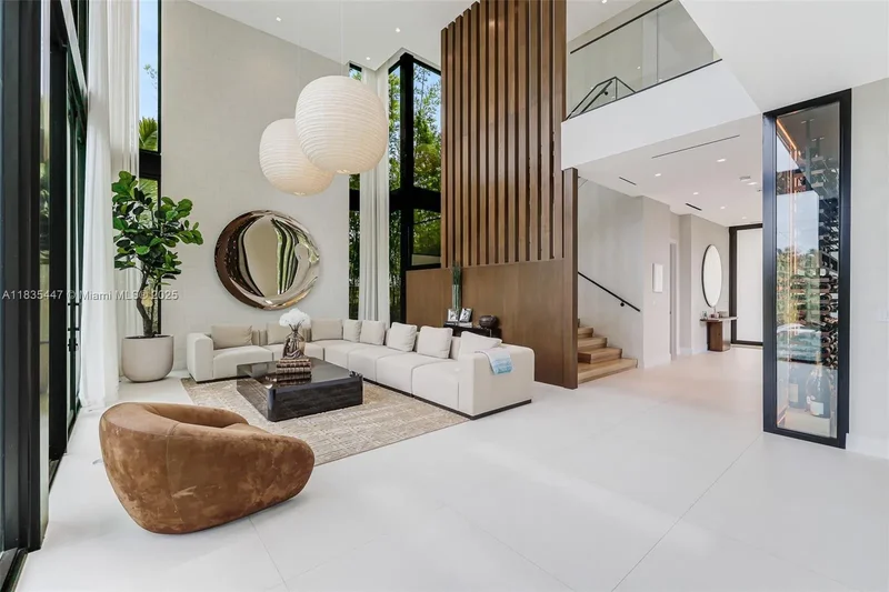 2355 Meridian Ave, Miami Beach, Florida, United States. - Photo 4