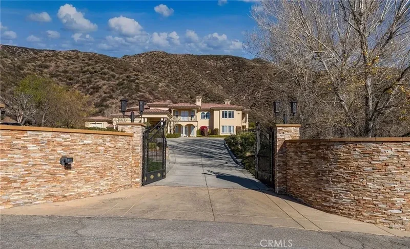 475 W 26th Street, Upland, California, United States. - Photo 27