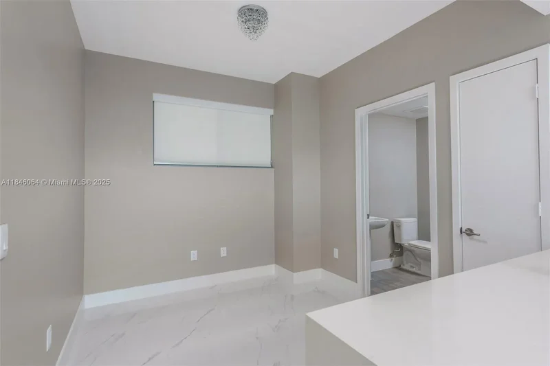 2900 NE 7th Ave 3903, Miami, Florida, United States. - Photo 6