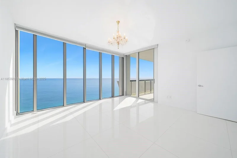 6899 Collins Ave 2108, Miami Beach, Florida, United States. - Photo 13