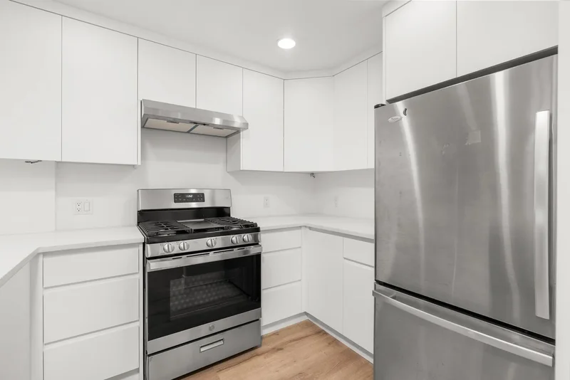 5770 Oak Street 210, Vancouver, British Columbia, Canada. - Photo 4
