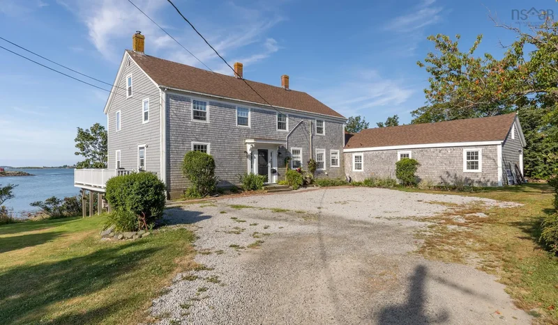 Step Into Yarmouth's Past While Enjoying All The Comforts