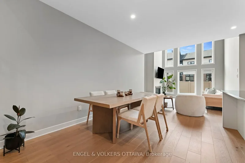 517 Cobra Crescent, Ottawa, Ontario, Canada. - Photo 3