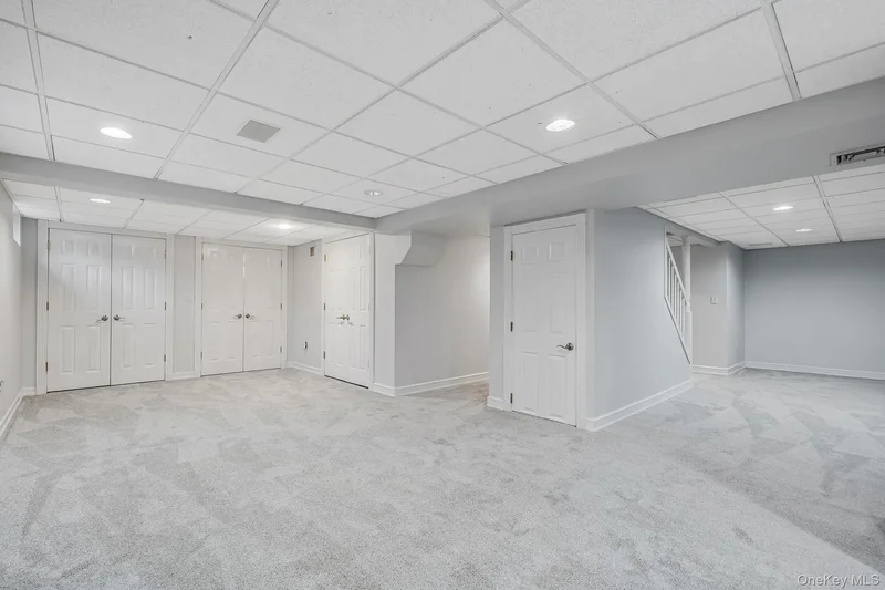 2 Max Way, Commack, New York, United States. - Photo 34