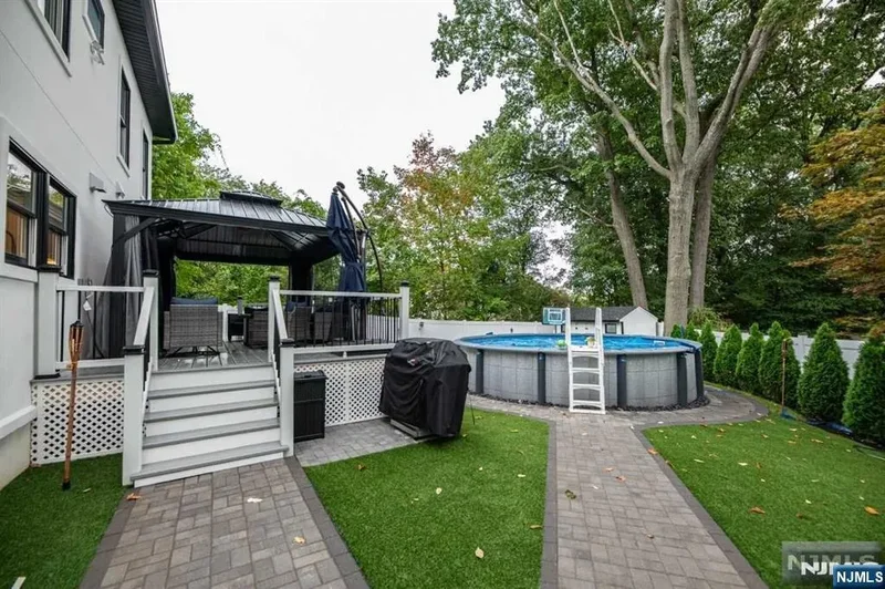 362 Harrison Street, Paramus, NJ 07652, Paramus, New Jersey, United States. - Photo 22