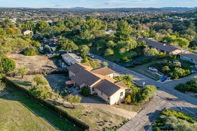 155 Fairview Lane , Paso Robles, CA 93446, Paso Robles, California, United States. - Photo 53