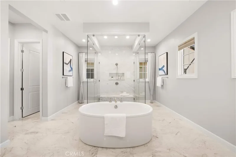 212 Clear Falls, Irvine, CA 92602, Irvine, California, United States. - Photo 48