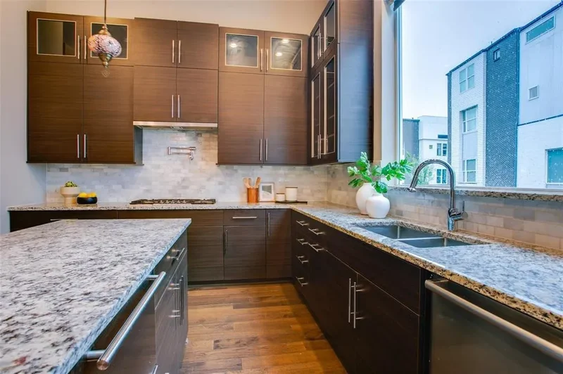 381 E Greenbriar Lane 804, Dallas, Texas, United States. - Photo 8