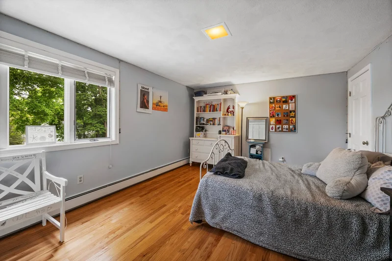 26 Forest Avenue , Swampscott, MA 01907, Swampscott, Massachusetts, United States. - Photo 25