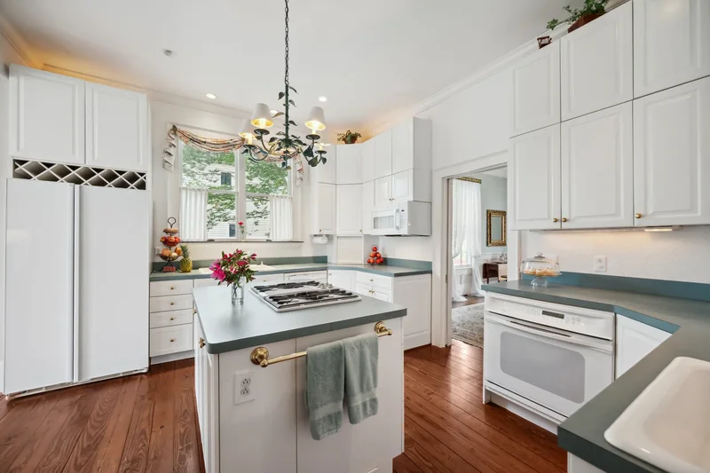 116 W Queen St, Edenton, NC 27932, Edenton, North Carolina, United States. - Photo 10