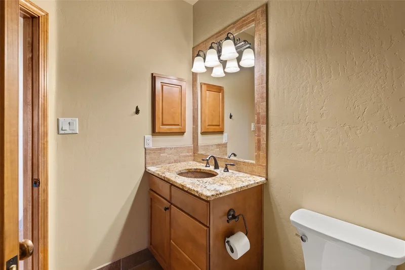 5720 Rio Lama Road Ne, Rio Rancho, NM 87144, Rio Rancho, New Mexico, United States. - Photo 25