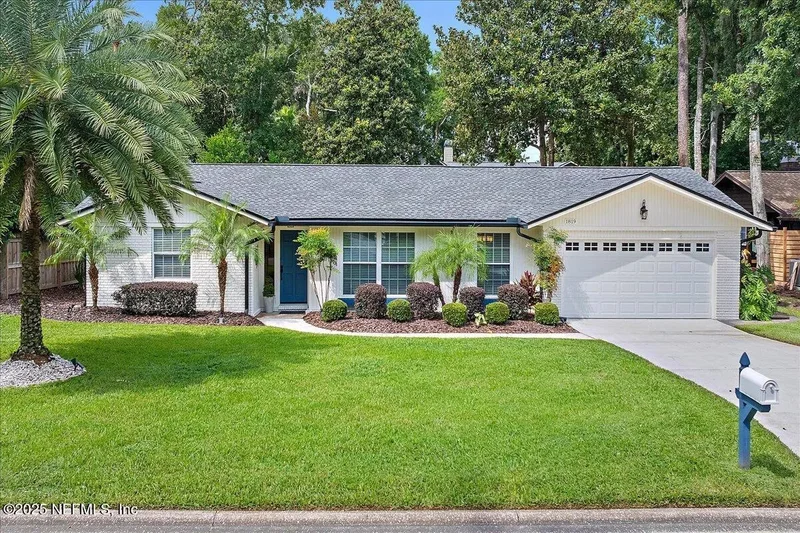 1819 TWELVE OAKS, Neptune Beach, Florida, United States. - Photo 31
