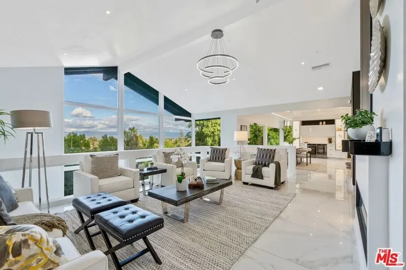 4854 Brewster Drive, Los Angeles, California, United States. - Photo 15