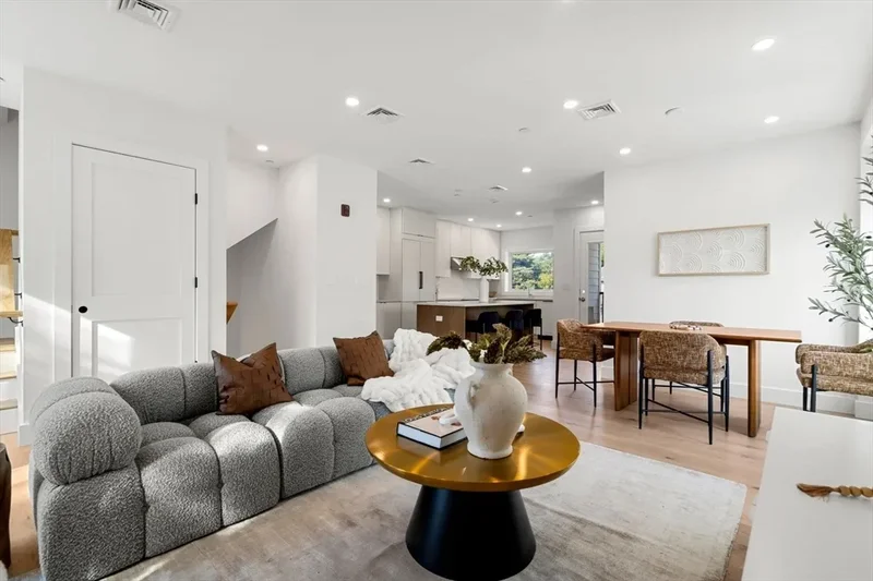 106 River Street, #18, Newton, MA, 02465, USA, Newton, Massachusetts, United States. - Photo 7