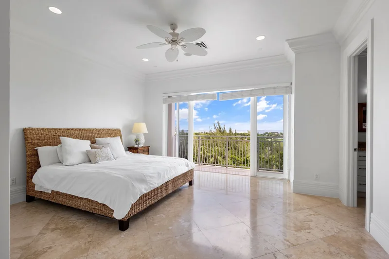 3MHV+RX4, Paradise Island Dr, Nassau, The Bahamas, Nassau, New Providence, The Bahamas. - Photo 3