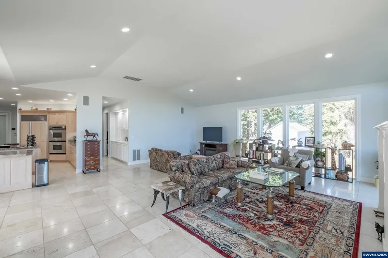 1920 Cochrane Ln, Dallas, Oregon, United States. - Photo 18