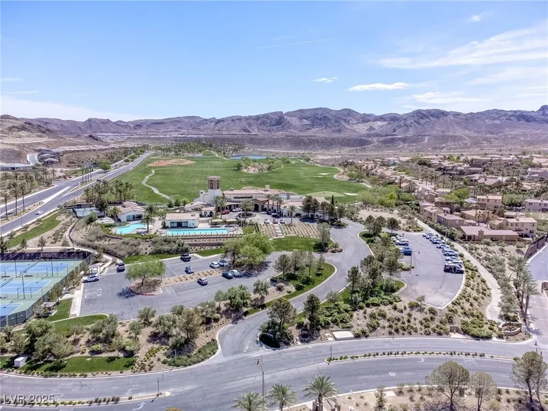 29 Porto Malaga Street, Henderson, NV 89011, Henderson, Nevada, United States. - Photo 7