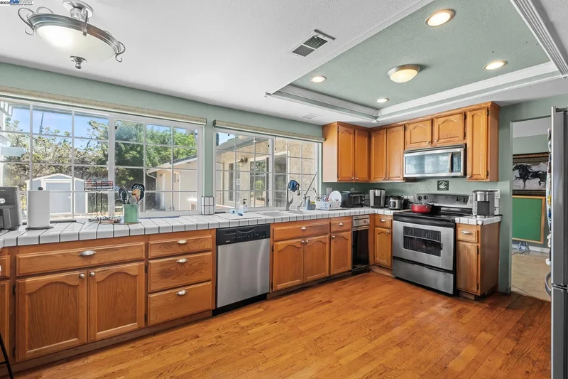 4996 Eberly Dr, San Jose, California, United States. - Photo 21