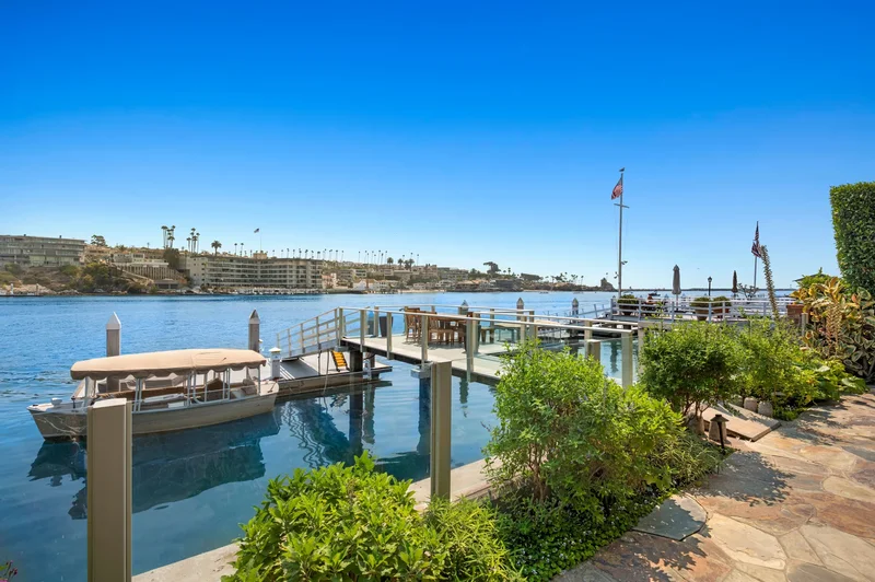 2238 Channel Road , Newport Beach, CA 92661, Newport Beach, California, United States. - Photo 27