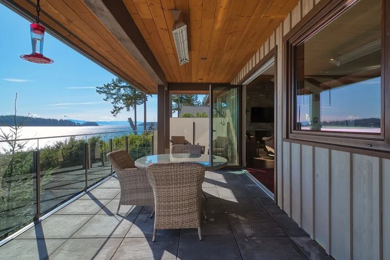 6035 Silverstone Lane, Sechelt, BC V7Z 0T8, Sechelt, British Columbia, Canada. - Photo 7