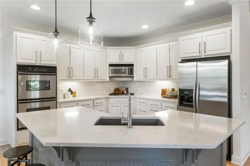 3962 Erin Drive, Alpharetta, GA 30022, Alpharetta, Georgia, United States. - Photo 23