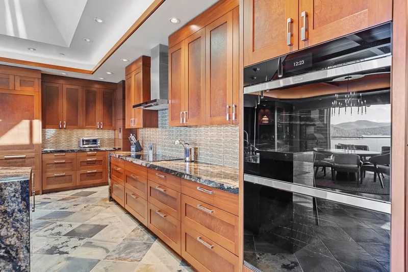 2051 S Island Green Dr, Coeur d'Alene, ID 83814, Coeur d'Alene, Idaho, United States. - Photo 46