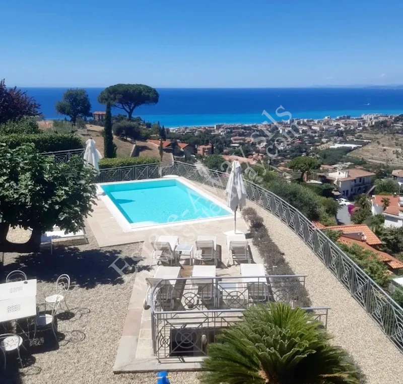 AB1266 Luxury Villa for Sale in Bordighera – Sea View, Swimming Pool,
