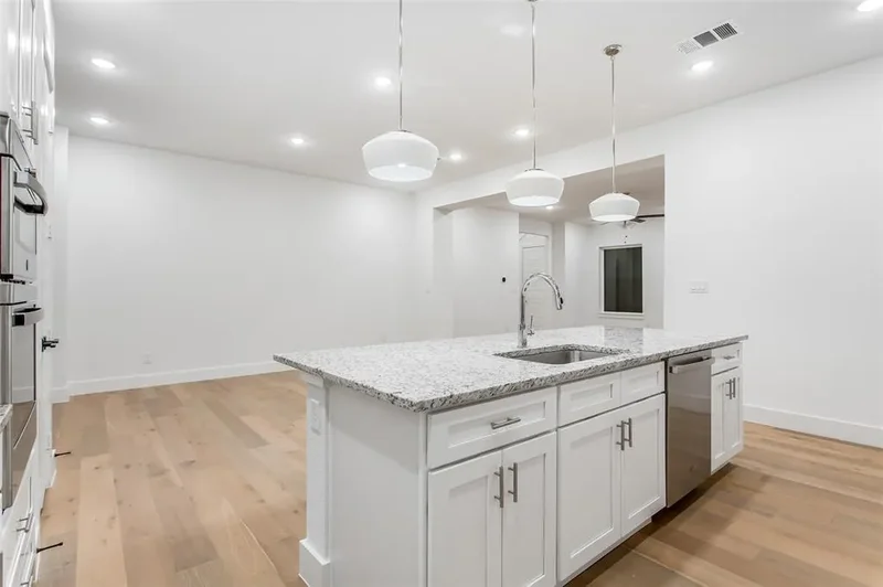912 Banyan Tree Lane, Richardson, Texas, United States. - Photo 19
