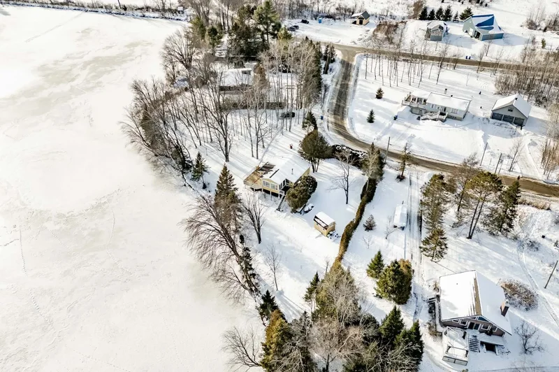 335 Rue du Bord-de-l'Eau, Sainte-Catherine-de-Hatley, Quebec, Canada. - Photo 16