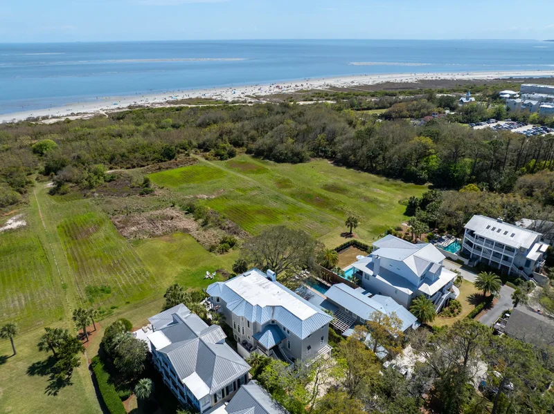 1709 Dixon Lane, Saint Simons Island, GA 31522, St. Simons, Georgia, United States. - Photo 6