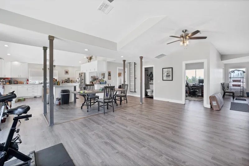 740 W Uzona Ave, Hildale, UT 84784, Hildale, Utah, United States. - Photo 42