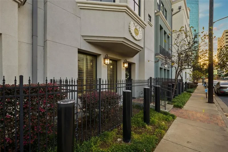 412 E 6th Street, Fort Worth, Texas, United States. - Photo 5