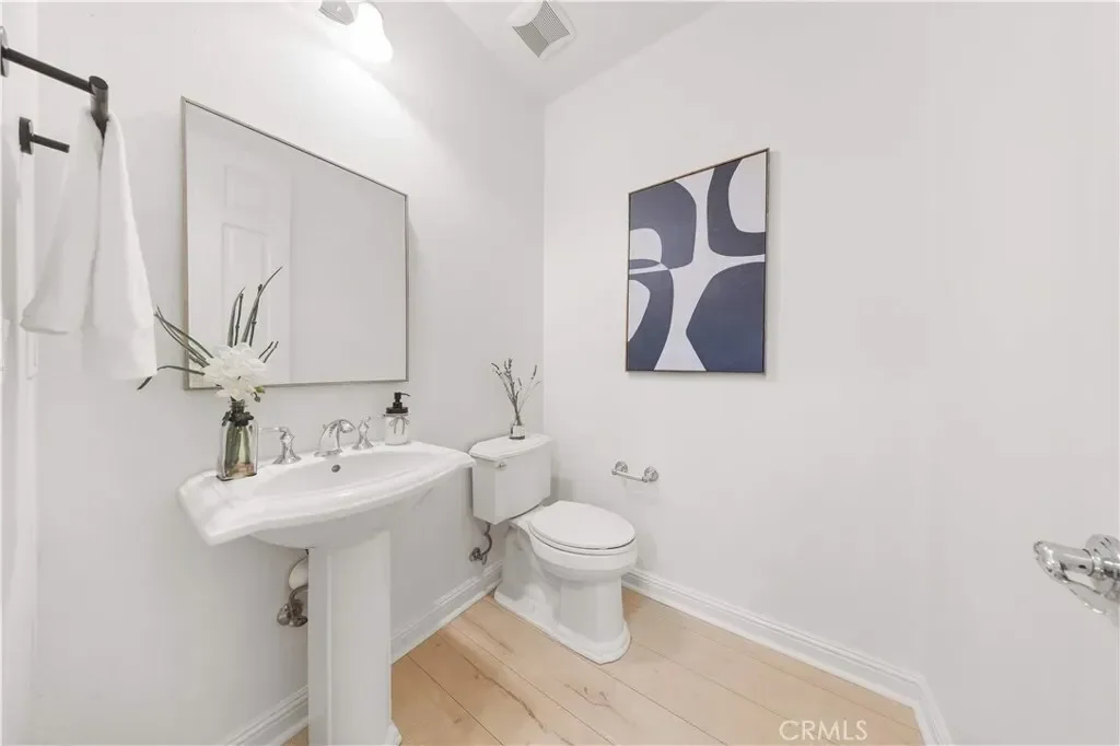 14 Snowberry, Lake Forest, California, United States. - Photo 21