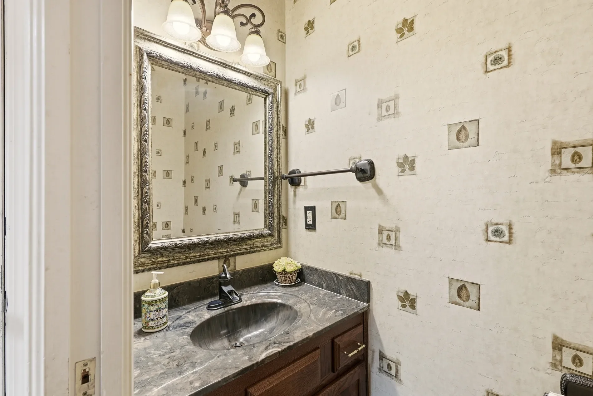 3215 Overlook Cir , Goshen, KY 40026, Goshen, Kentucky, United States. - Photo 12