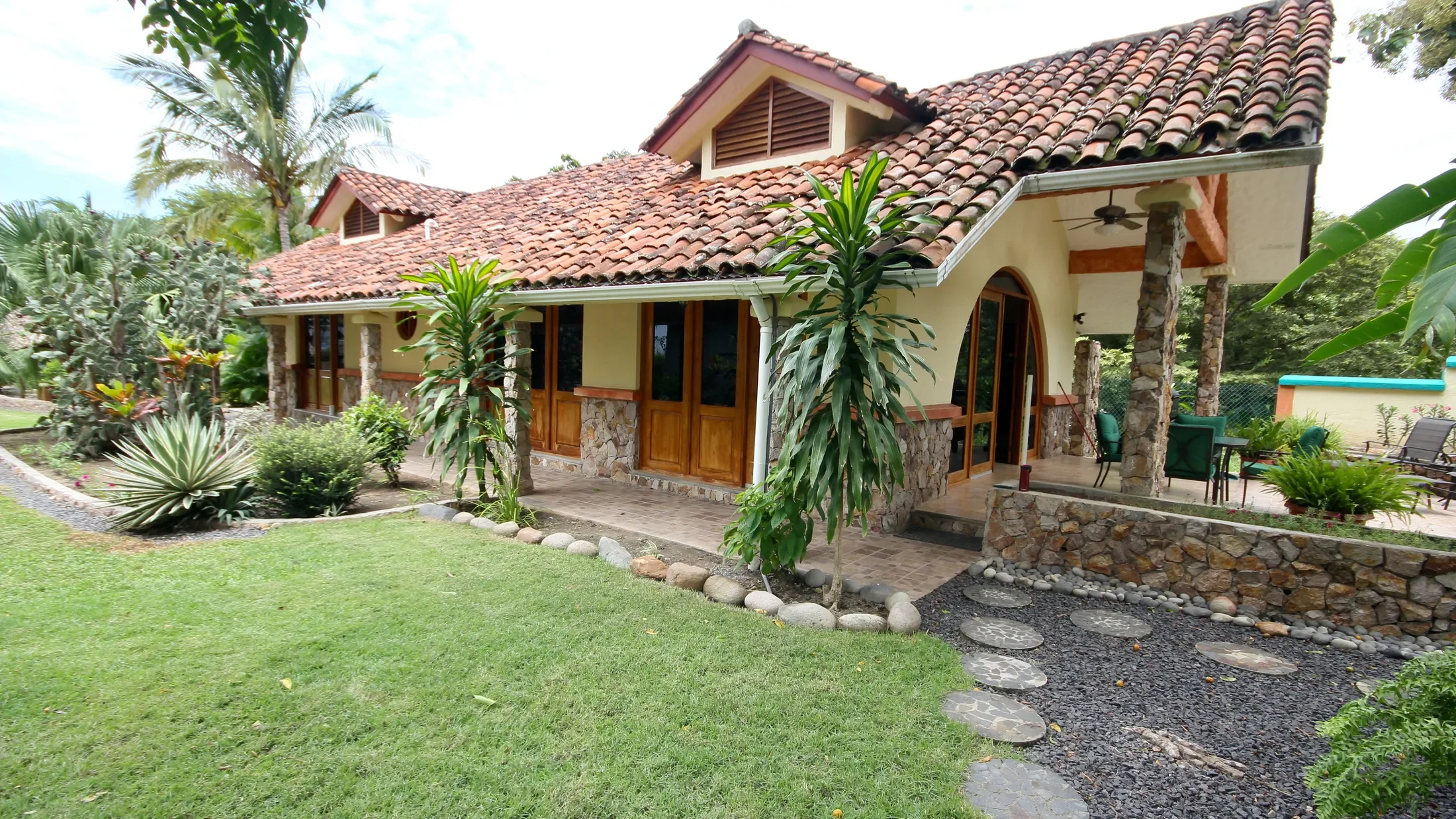 Gallery photo 5