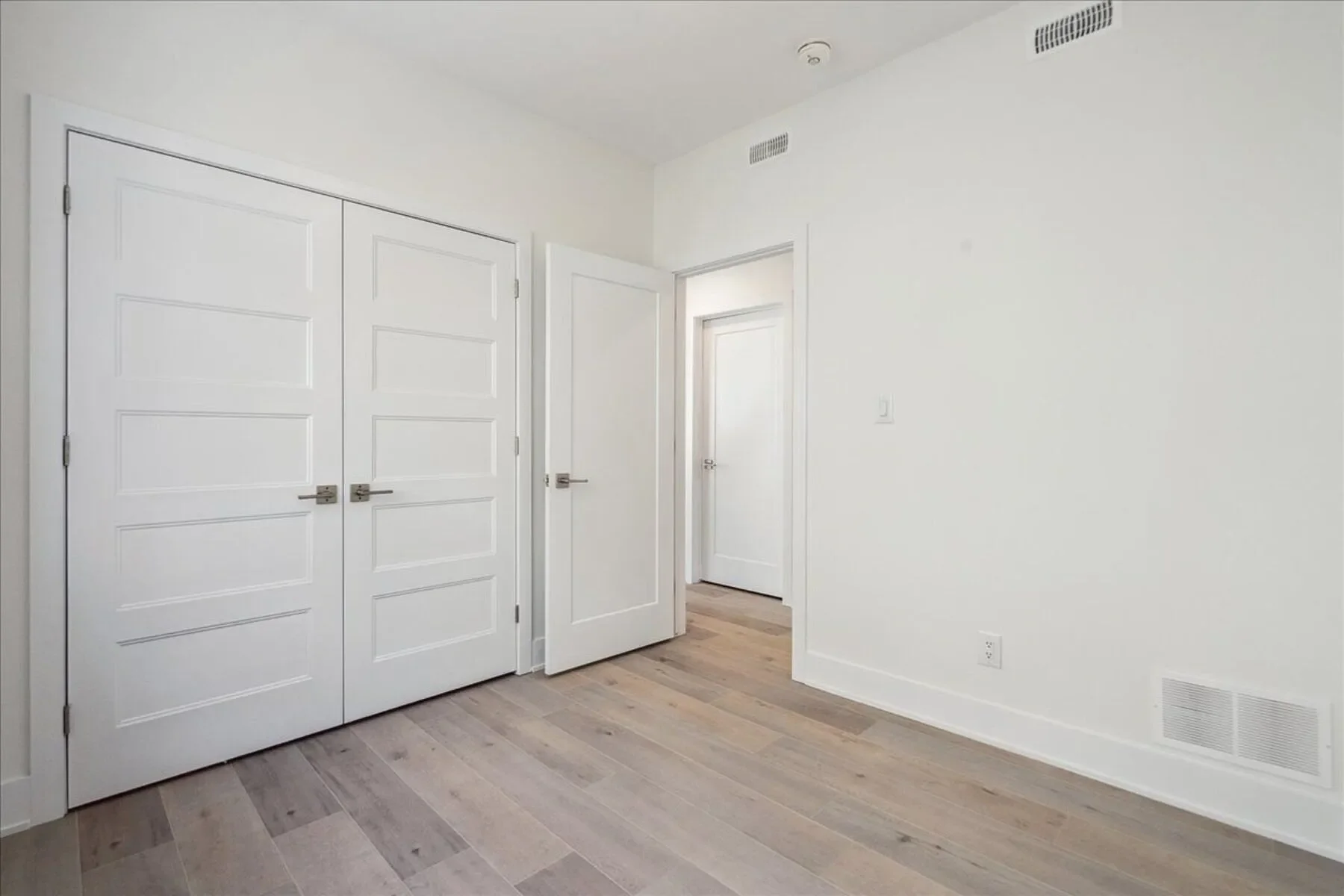 Gallery photo 12