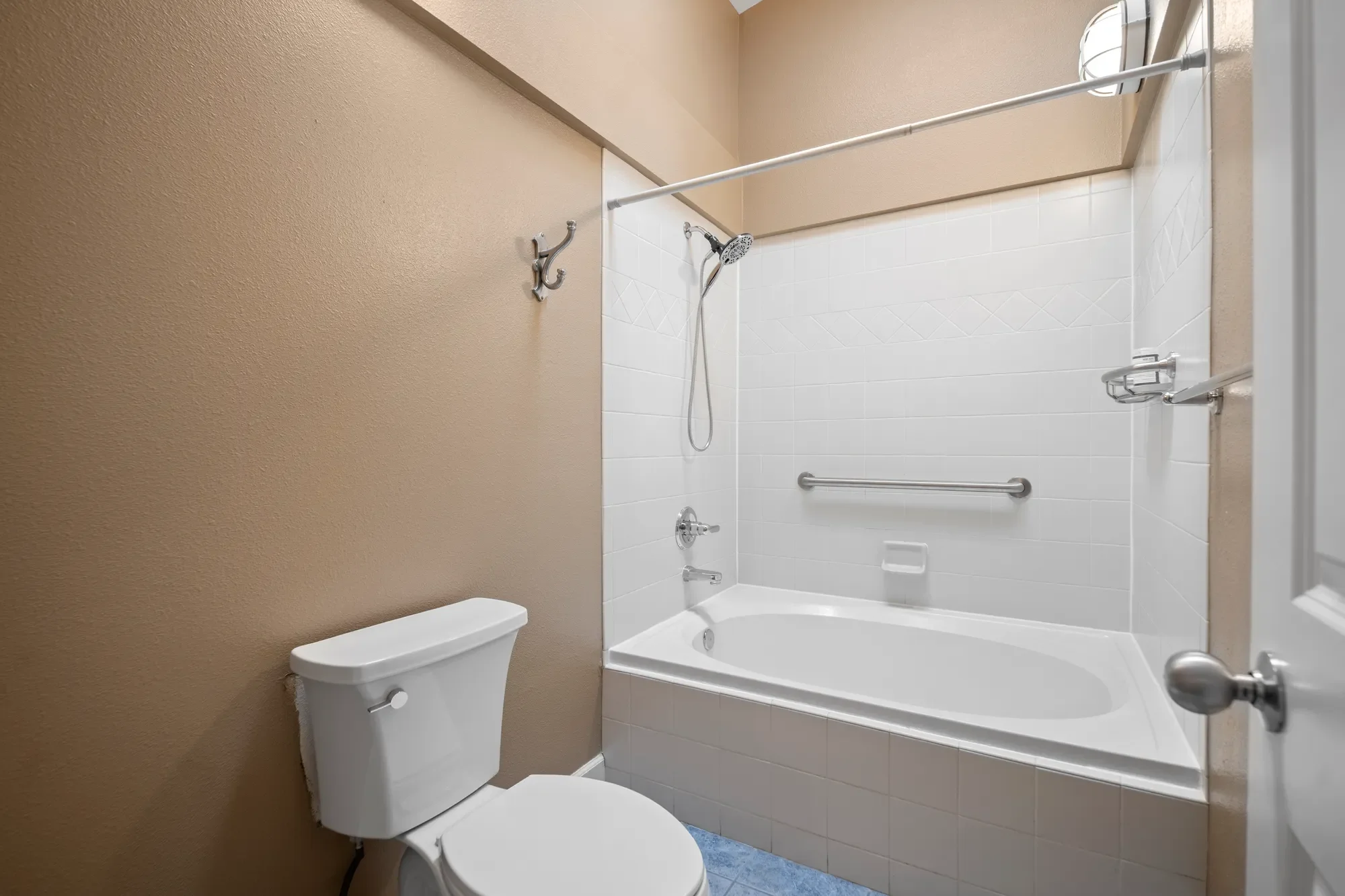 1635 N Franklin Street , Denver, CO 80218, Denver, Colorado, United States. - Photo 20