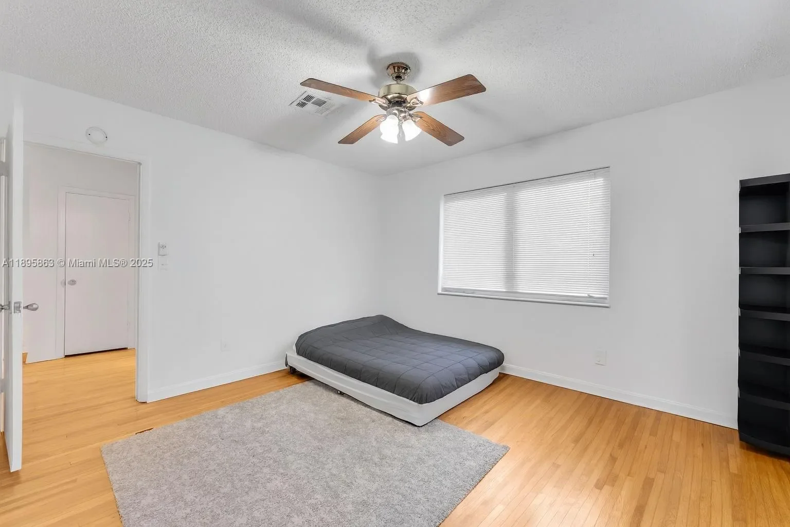 4801 University Dr, Coral Gables, Florida, United States. - Photo 26