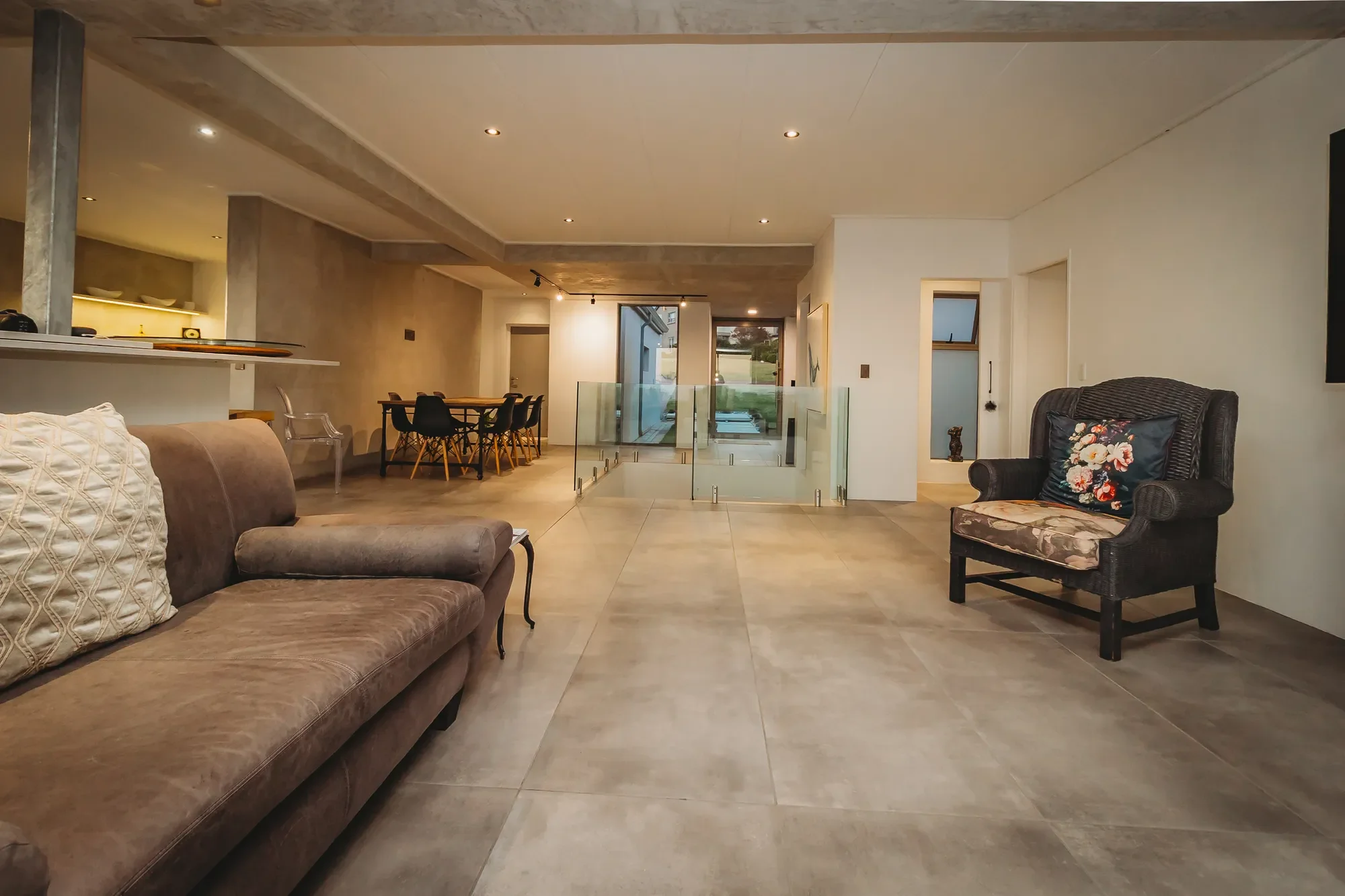 Gallery photo 6